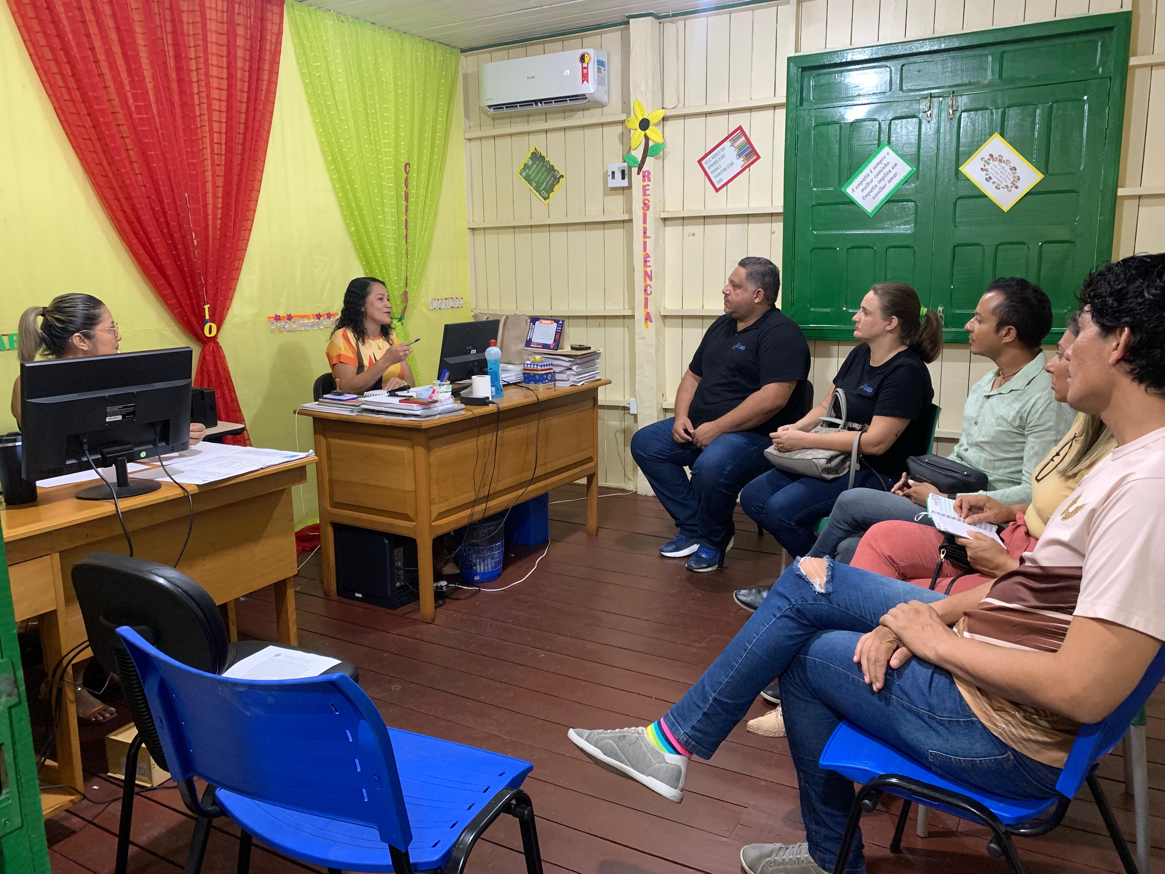 ReuniÃ£o para formaÃ§Ã£o do ComitÃª da Lei da Escuta Protegida de AfuÃ¡ (MarajÃ³, ParÃ¡), com  Articulador, Conselho tutelar, CMDCA, saÃºde, educaÃ§Ã£o, assistÃªncia, ONG e NUCA