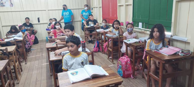 AdesÃ£o tem como foco o enfrentamento ao abandono escolar por meio do trabalho intersetorial entre assistÃªncia social, saÃºde e proteÃ§Ã£o Ã  infÃ¢ncia (Foto: Claudio Bezerra)