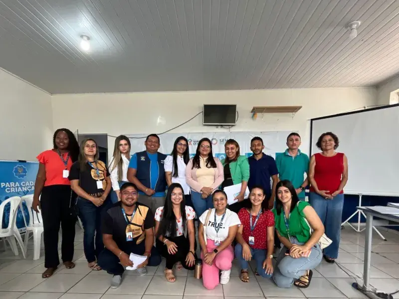 Lídia Zaidan (equipe Selo UNICEF Formação) durante a visita técnica realizada no município de Vargem Grande (MA)