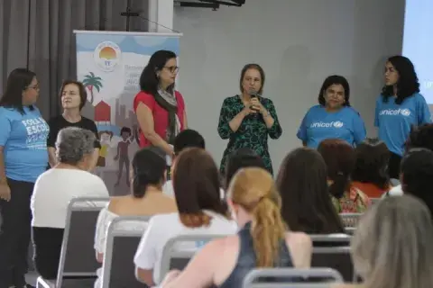 Secretários também participam desta capacitação em educação e saúde