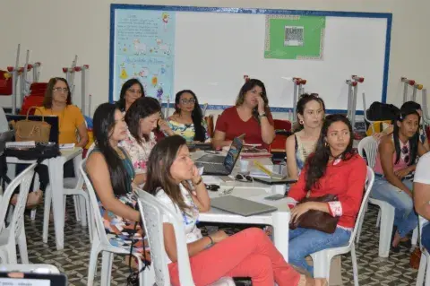 Ao final das oficinas, as equipes municipais reafirmaram o compromisso com a garantia de direitos da crianças e adolescentes, compreendendo a importância estratégica da escola como lugar de proteção.